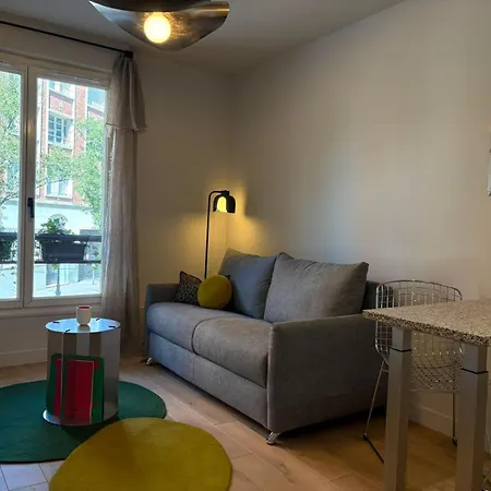 Cosy Oberkampf Apartment